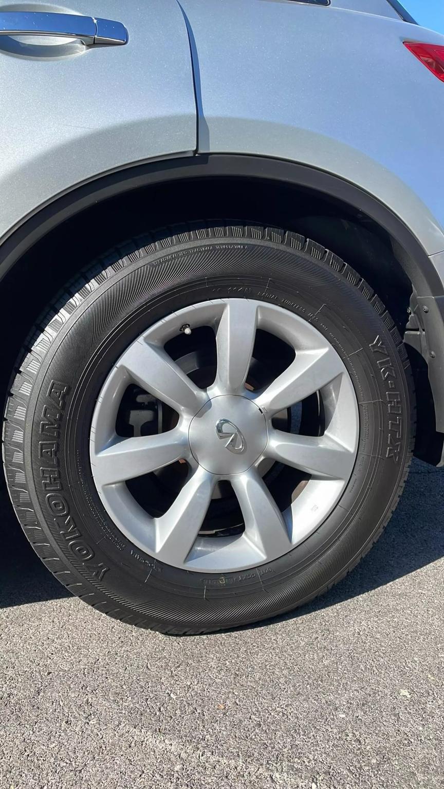 2005 INFINITI FX FX35 Sport Utility 4D