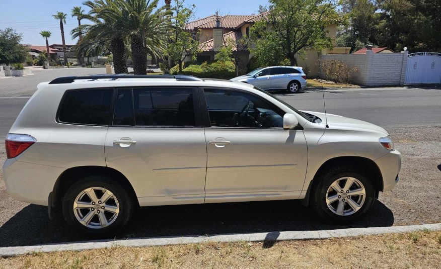 2010 Toyota Highlander Sport Utility 4D