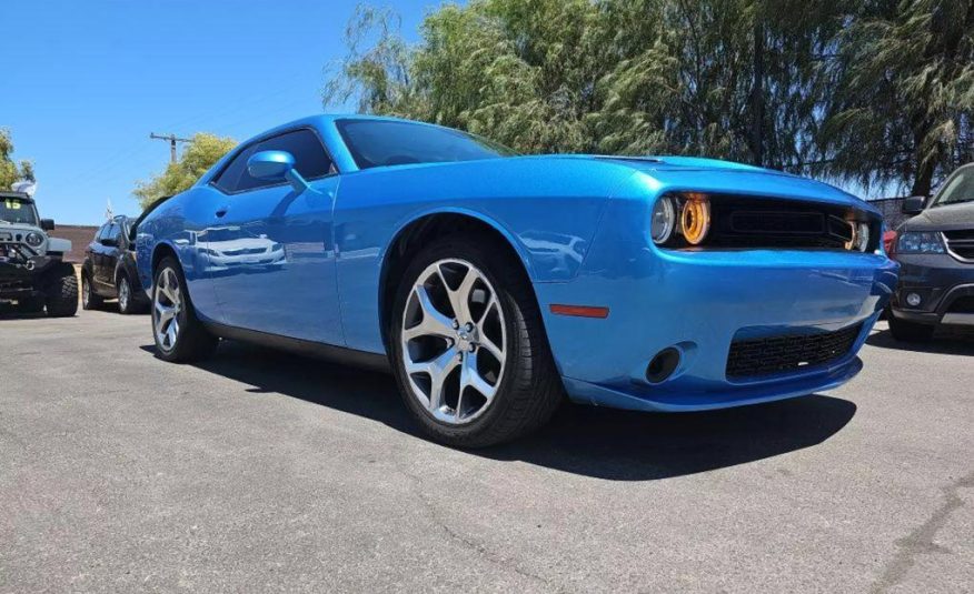 2016 Dodge Challenger SXT Plus Coupe 2D