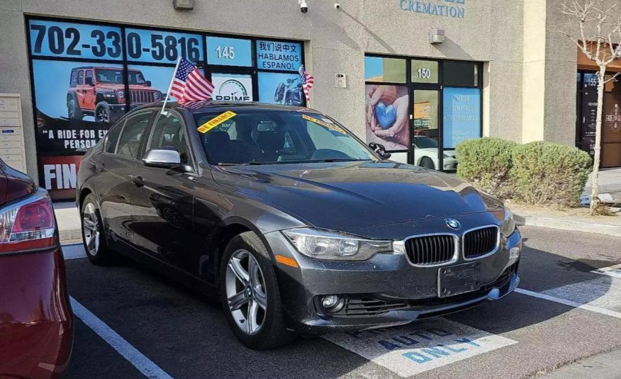 2013 BMW 3 Series 328i xDrive Sedan 4D