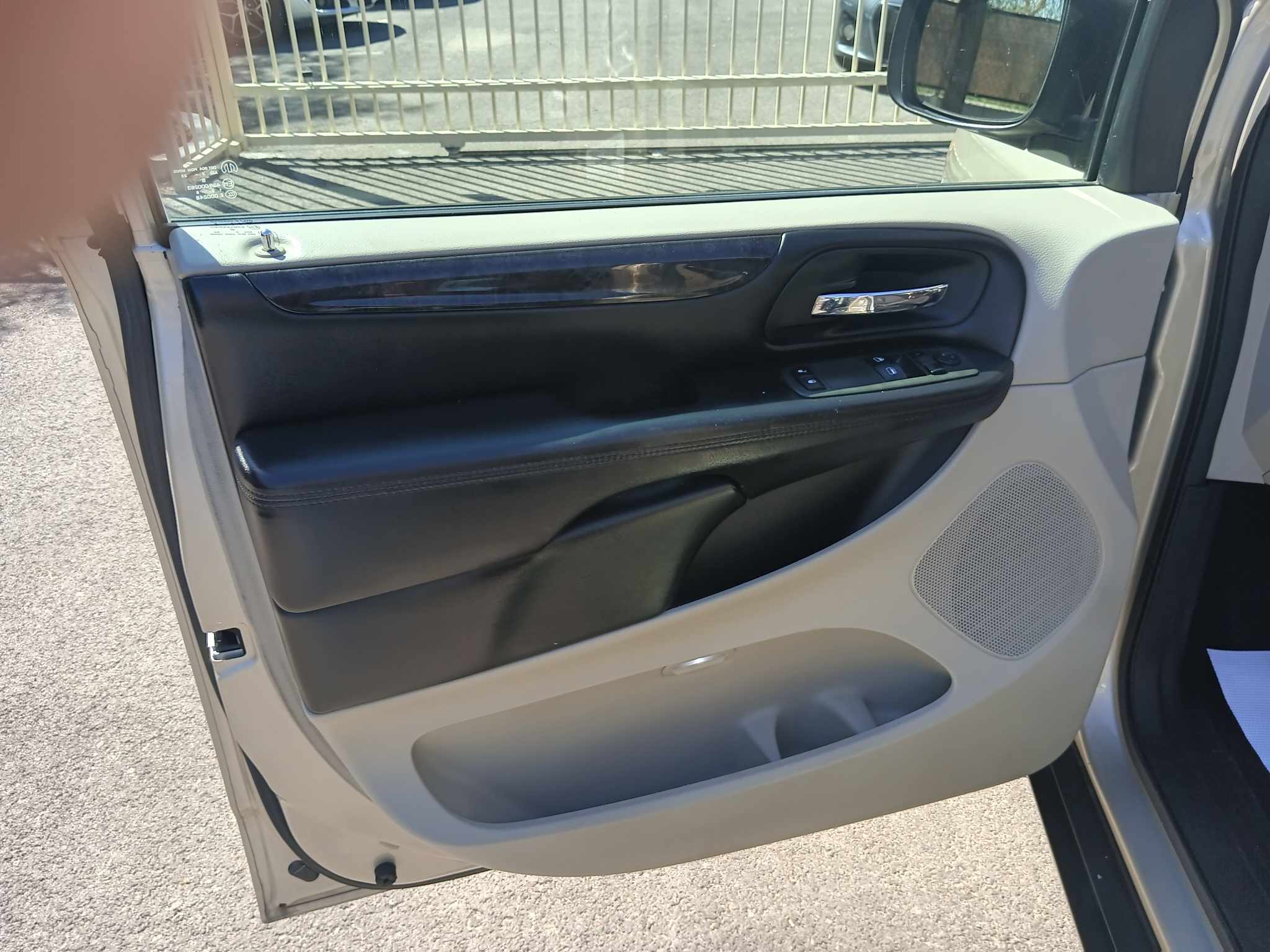 2013 Dodge Grand Caravan Passenger SE Minivan 4D