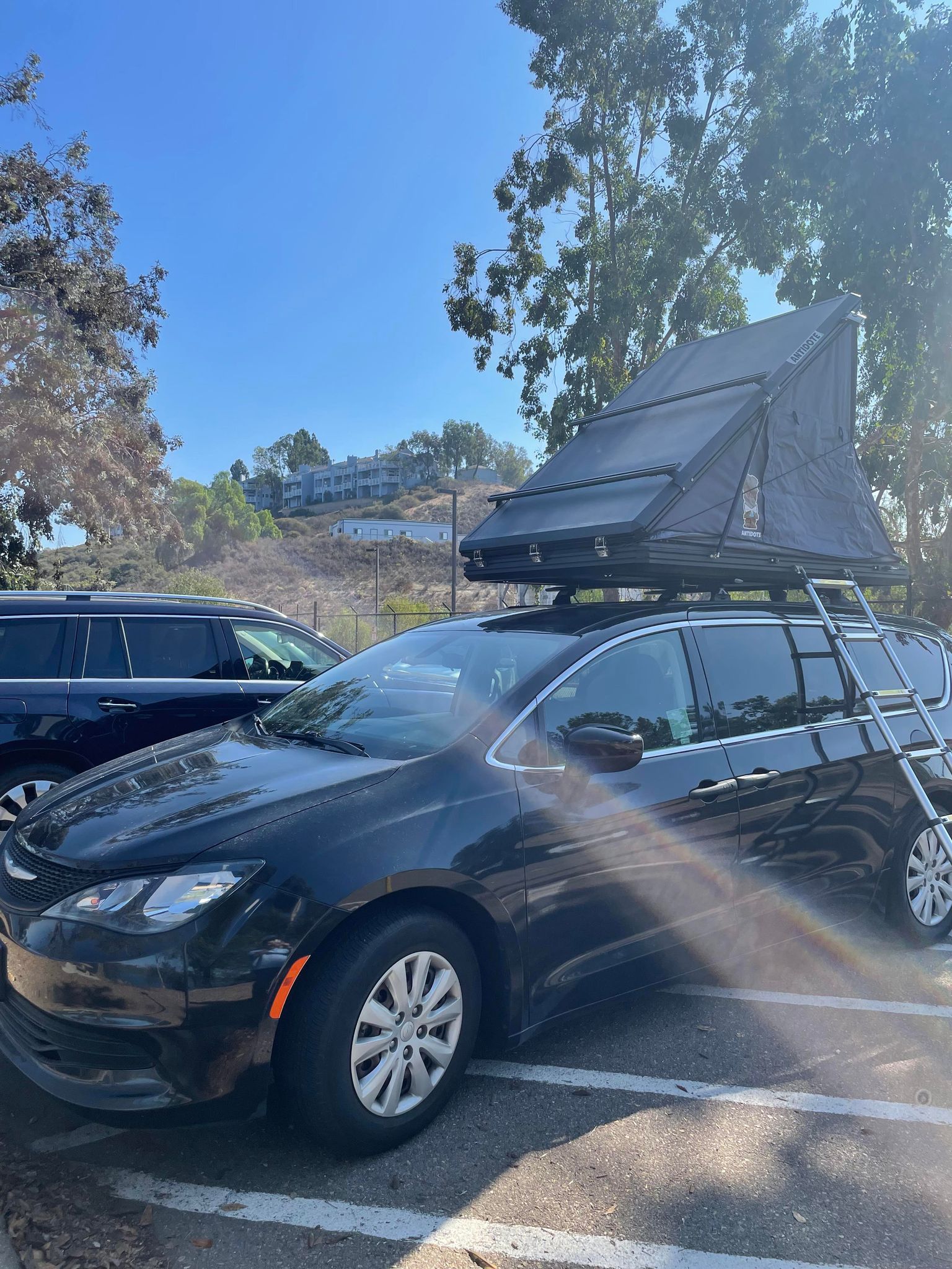 2018 Chrysler Pacifica L Minivan 4D