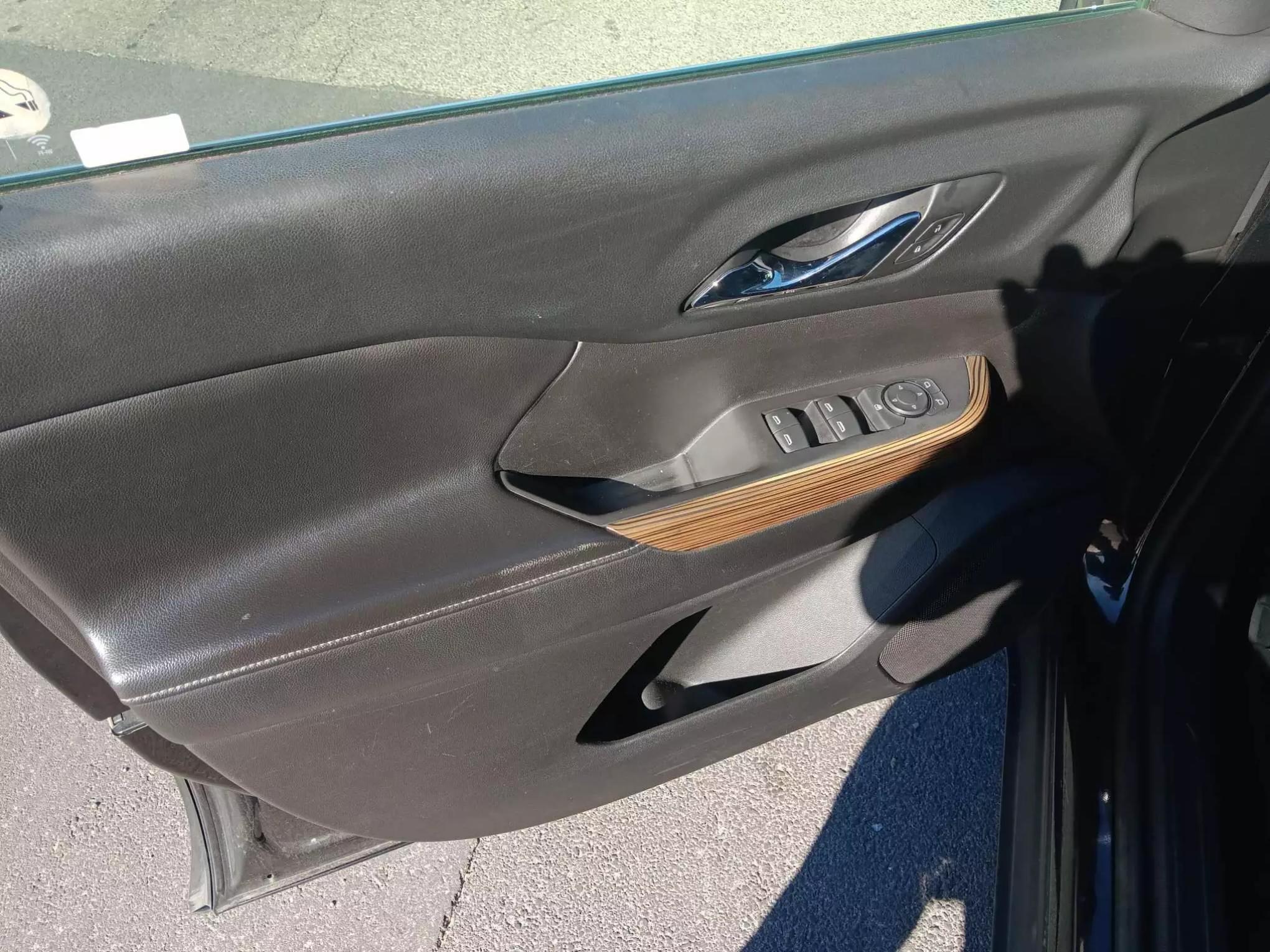 2018 GMC Acadia SLE-1 Sport Utility 4D