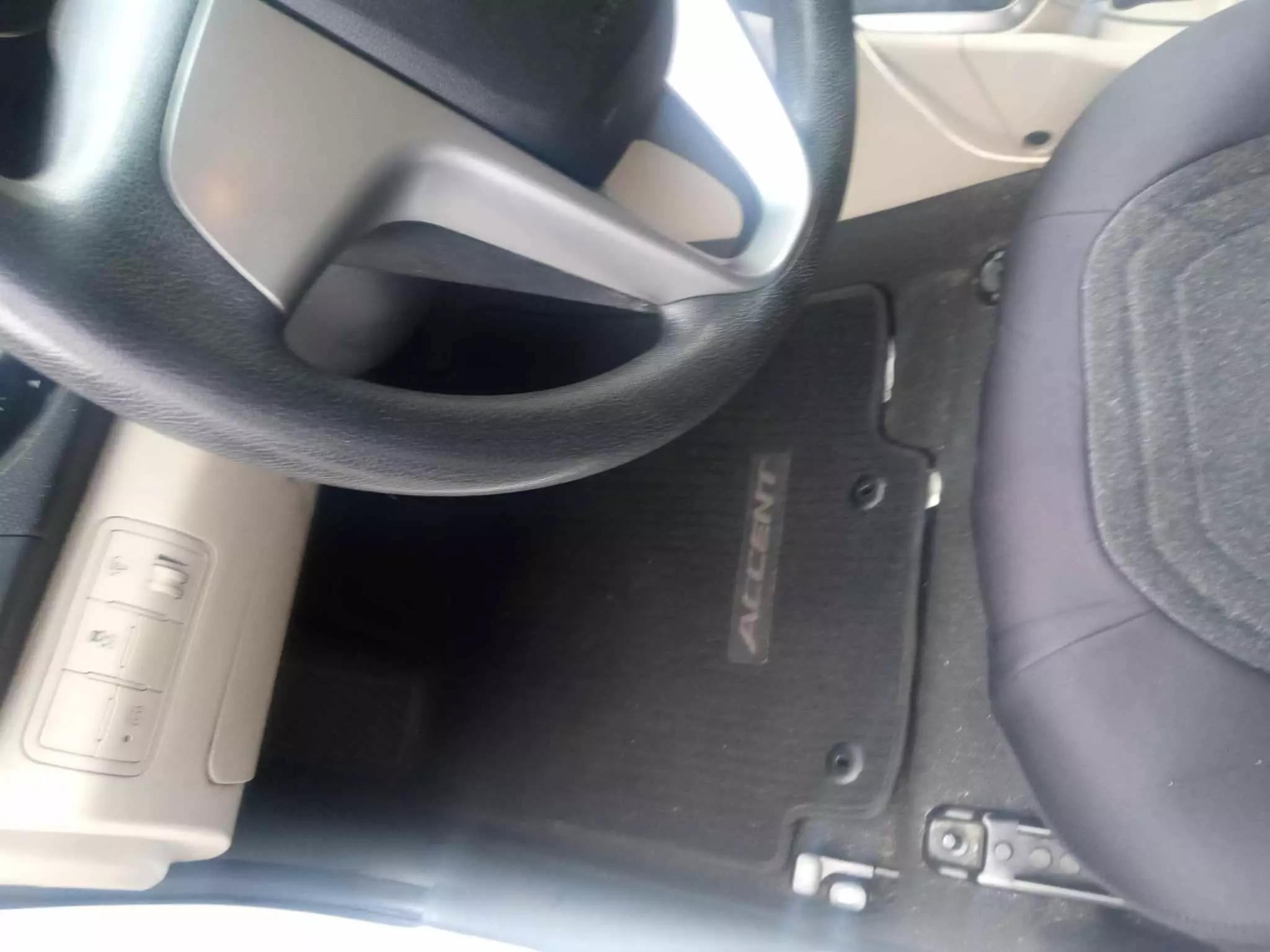 2017 Hyundai Accent SE Sedan 4D