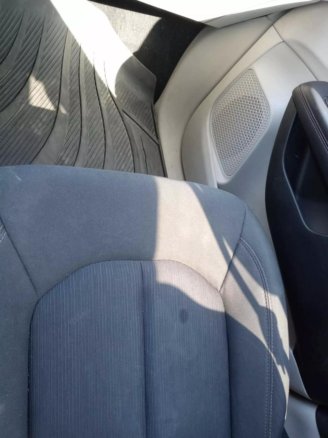 2018 Chrysler Pacifica L Minivan 4D