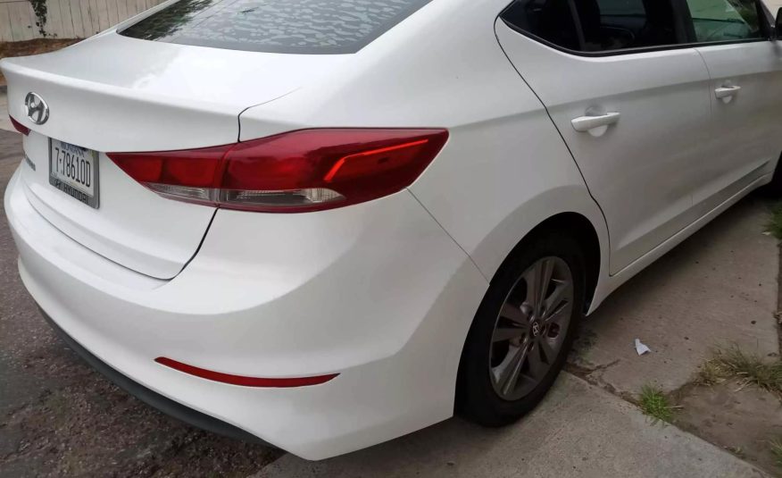 2018 Hyundai Elantra SEL Sedan 4D