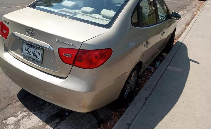 2010 Hyundai Elantra SE Sedan 4D