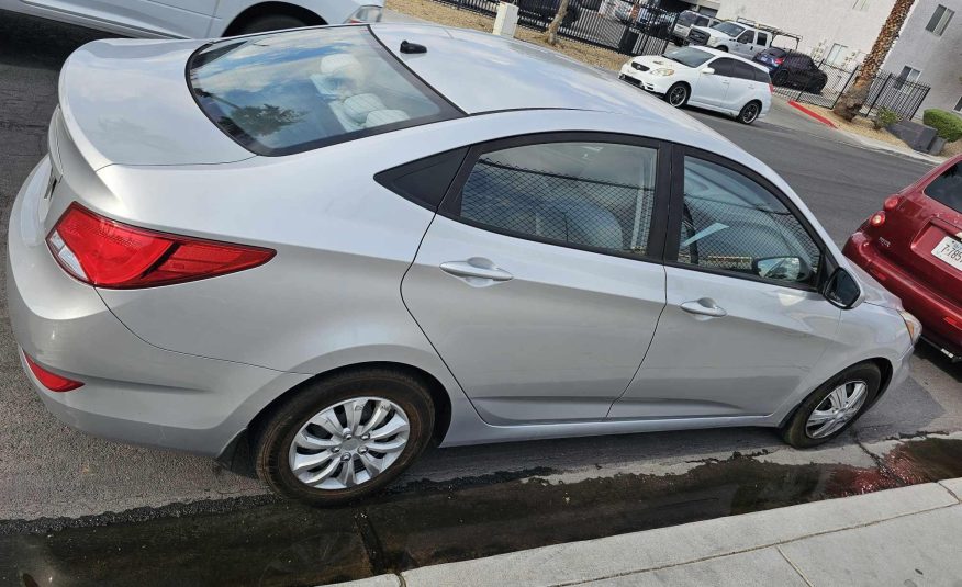 2017 Hyundai Accent SE Sedan 4D