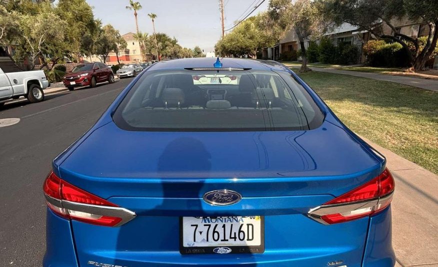 2020 Ford Fusion SE Sedan 4D