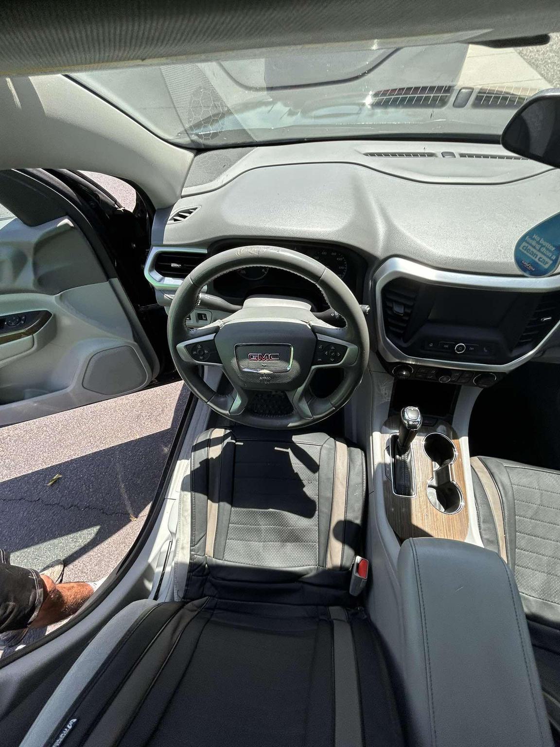 2017 GMC Acadia SLE-1 Sport Utility 4D