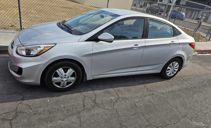 2017 Hyundai Accent SE Sedan 4D