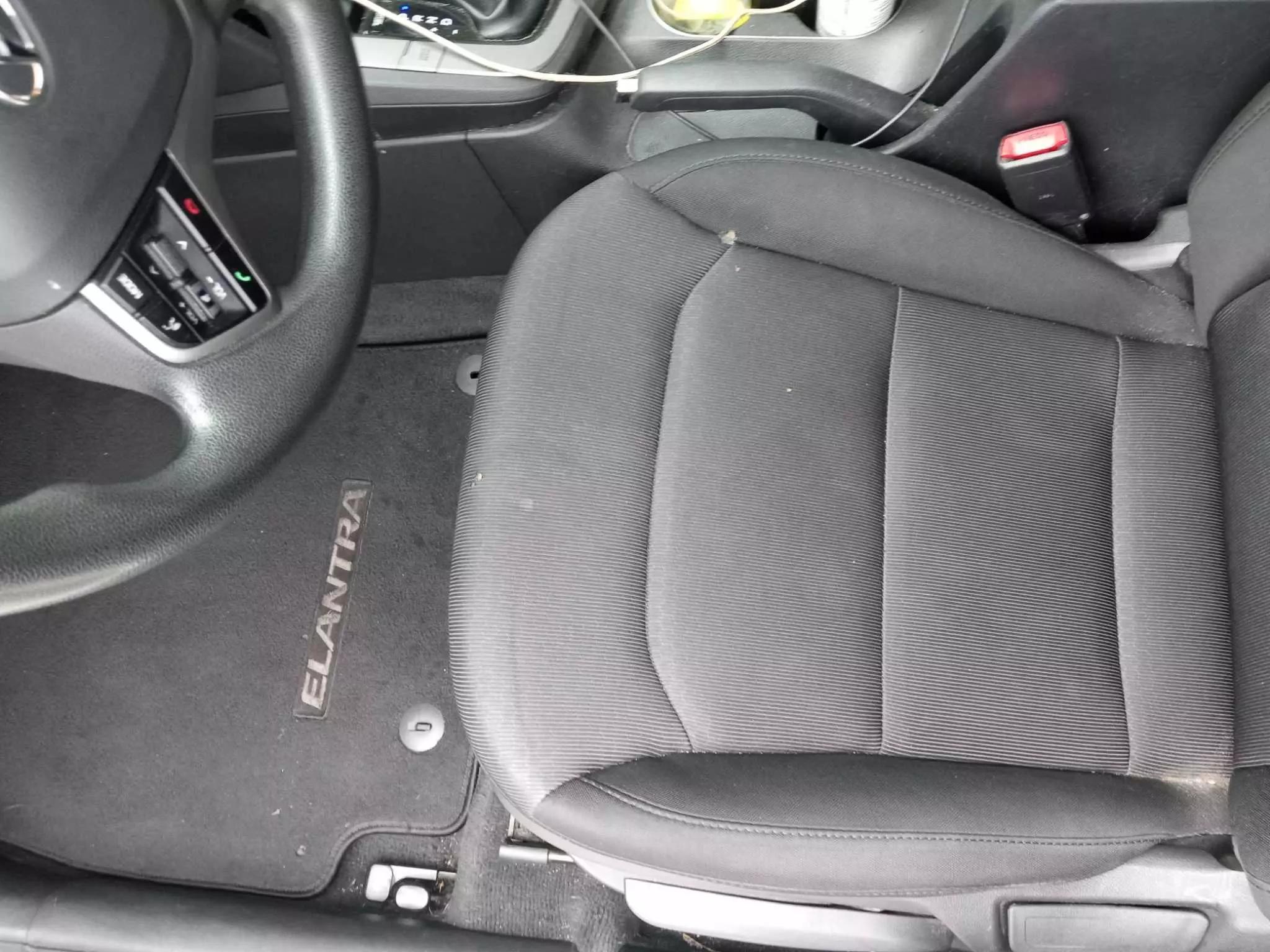 2018 Hyundai Elantra SEL Sedan 4D