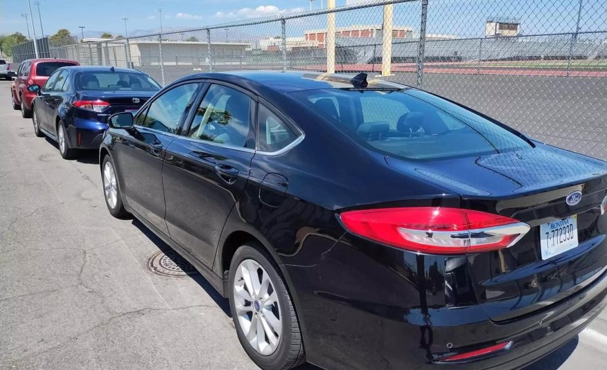 2020 Ford Fusion SE Hybrid Sedan 4D