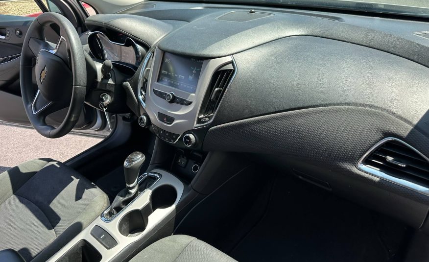 2018 Chevrolet Cruze LS Sedan 4D