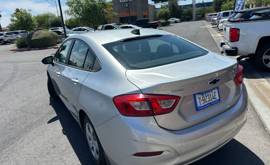 2018 Chevrolet Cruze LS Sedan 4D
