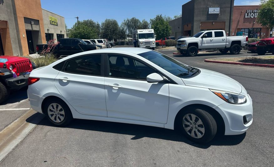 2017 Hyundai Accent SE Sedan 4D