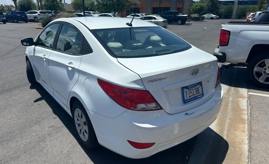 2017 Hyundai Accent SE Sedan 4D
