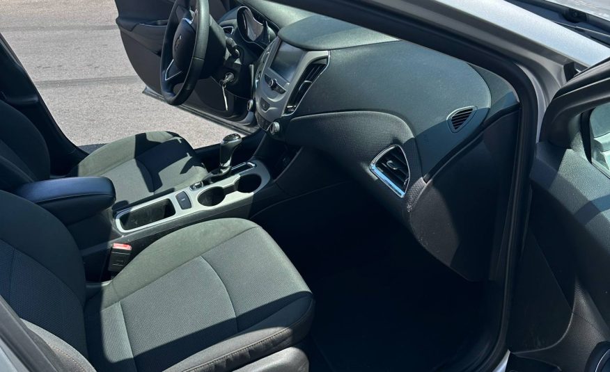 2018 Chevrolet Cruze LS Sedan 4D