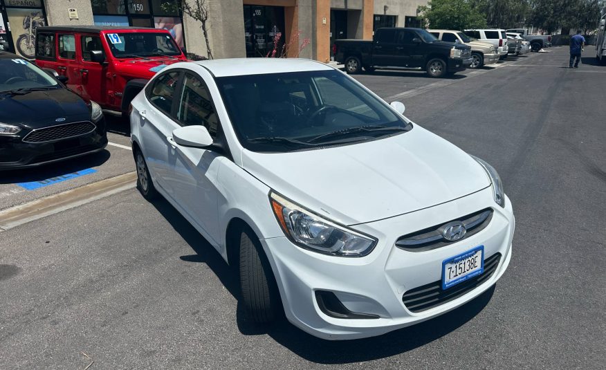 2017 Hyundai Accent SE Sedan 4D