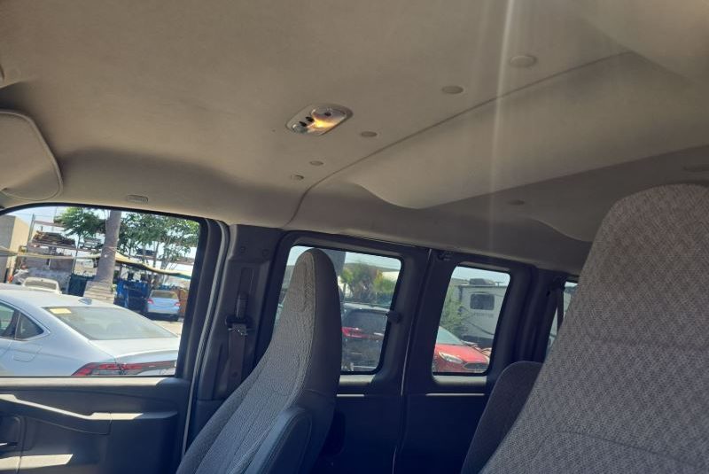 2017 Chevrolet Express 3500 Passenger LT Extended Van 3D