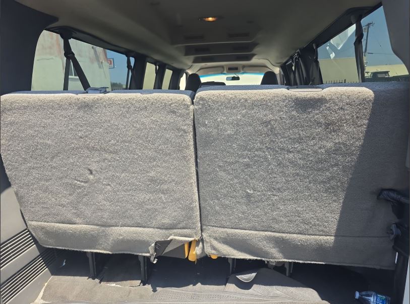 2017 Chevrolet Express 3500 Passenger LT Extended Van 3D